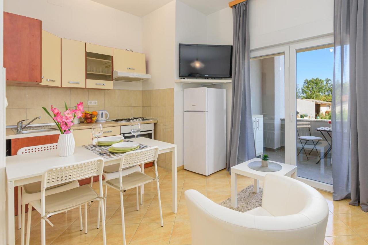 Apartmani Vita, Liznjan - Apartman 2 외부 사진