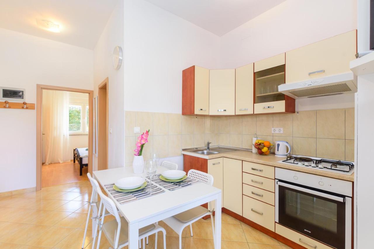 Apartmani Vita, Liznjan - Apartman 2 외부 사진